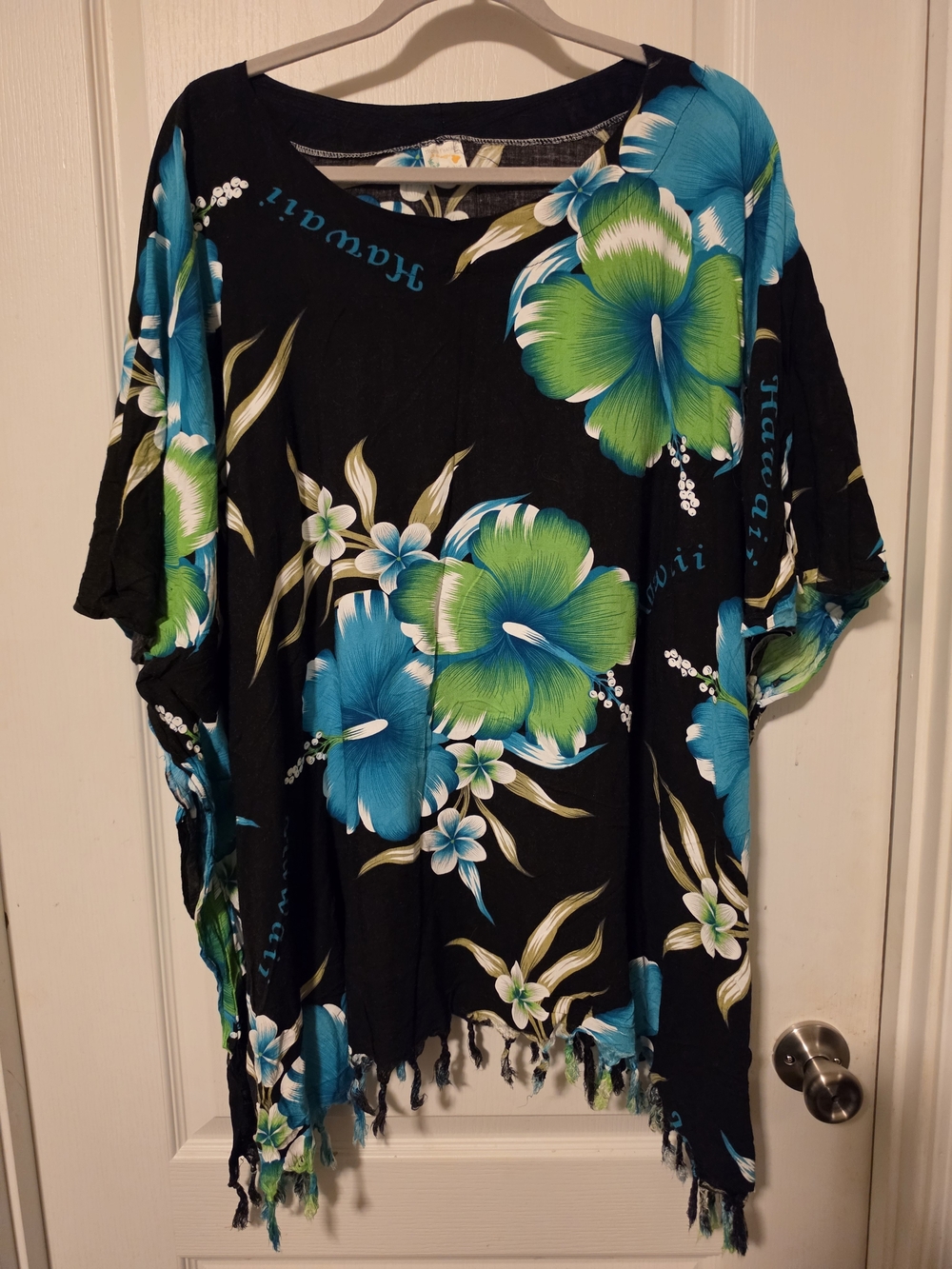 Women’s Black Floral Fringe Pullover Top - Blue & Green Hibiscus